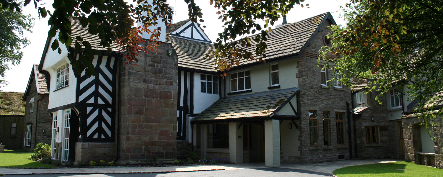 Fresh Food & Cask Ales Sutton Hall, Macclesfield