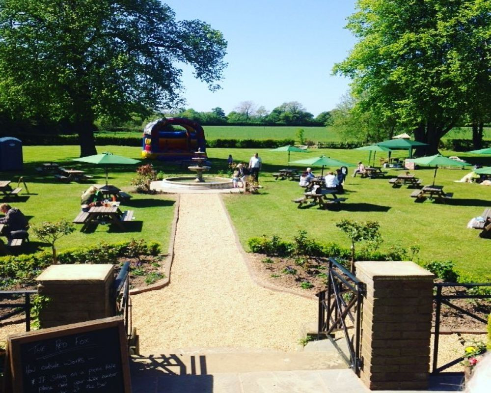 - The Red Fox, Thornton Hough