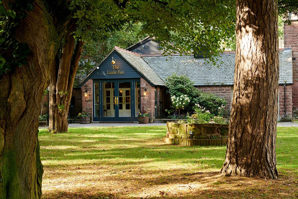 Gallery - The Little Fox, Thornton Hough