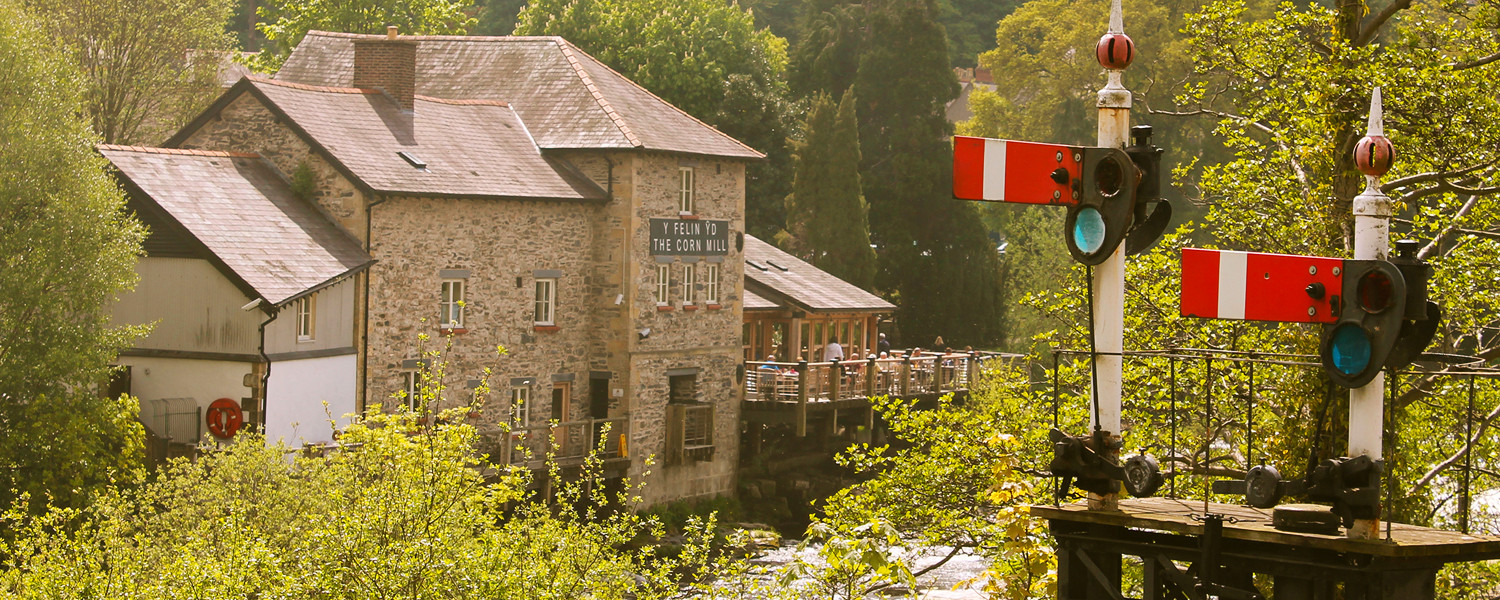 Fresh Food & Cask Ales The Corn Mill, Llangollen