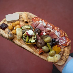 - The Red Fox, Thornton Hough