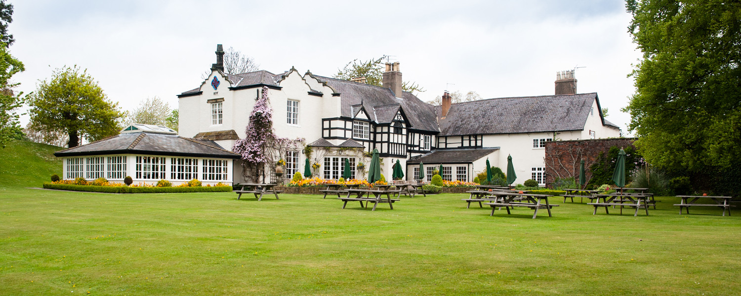 Fresh Food & Cask Ales - The Pant-yr-Ochain, Gresford